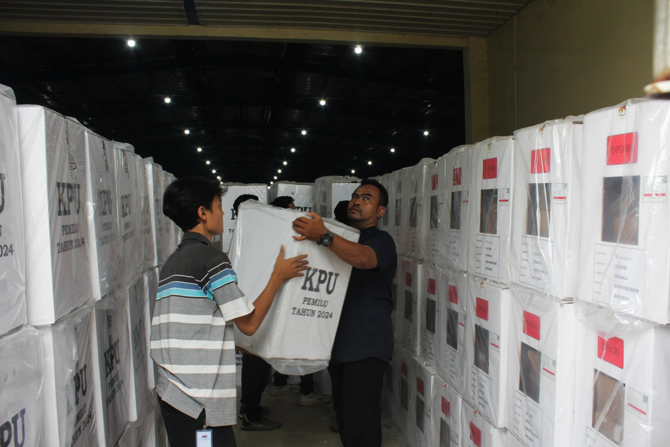 Surat suara dalam pesta demokrasi 14 Februari 2024 lalu