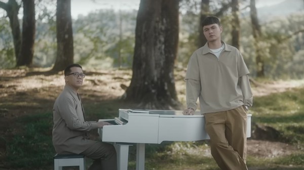 Nyoman Paul dan Andi Rianto